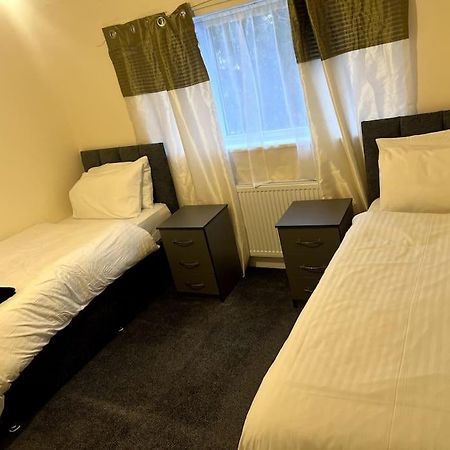 Spacious City Centre Home Near Hospital & M5 Worcester Esterno foto